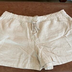 GAP Women's Beige Linen Shorts